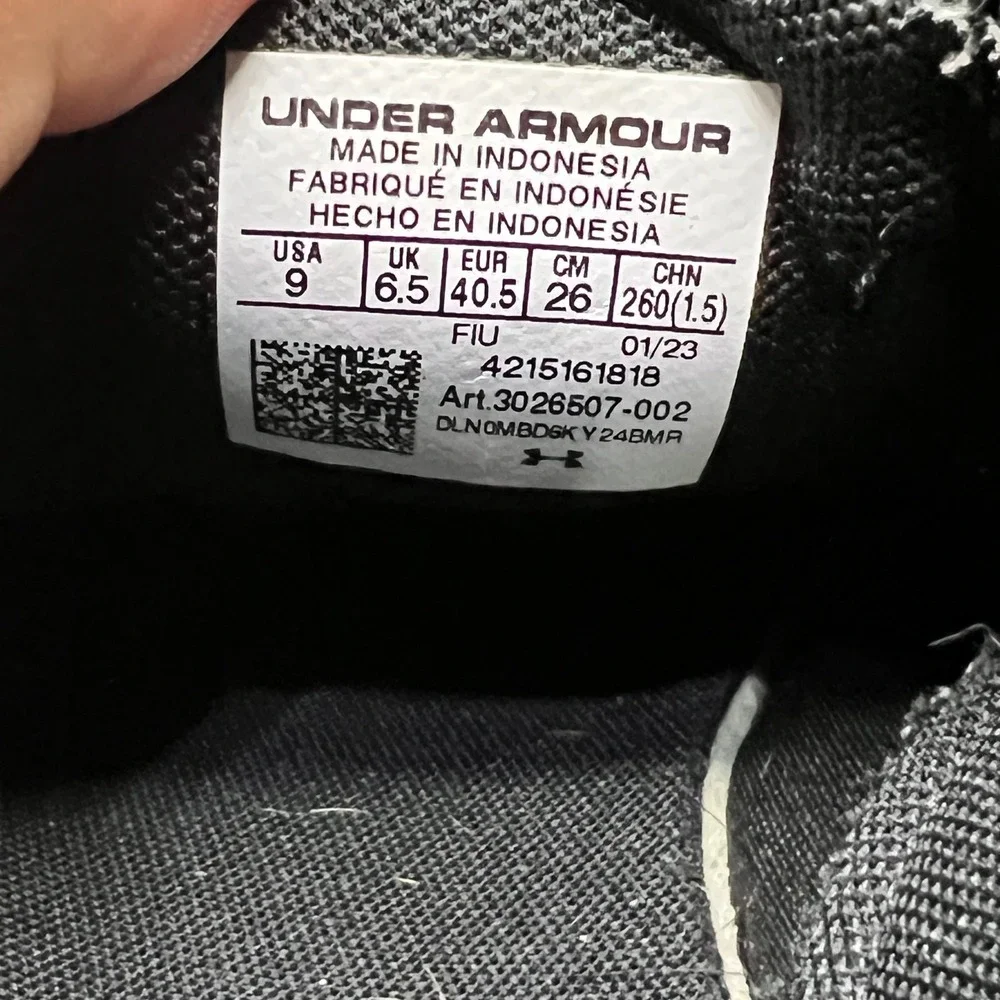 Under Armour Surge 3 Slip 3026507-002 Womens 9 Running Shoes Black Mesh Sneaker‎